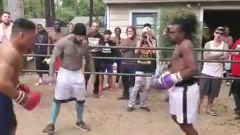 Brutal Street Fight K.O – MMA Fighter vs Muay Thai Warrior (USA vs Russia)
