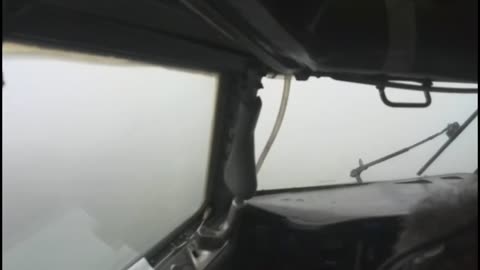 The pilots of this Boeing 727-200 from Aerosucre seriously missed the runway