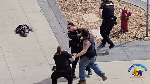 Fargo Man Punches Officers During Struggle