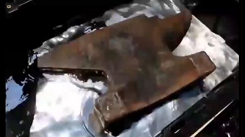 110 Pounds Anvil Floating on Mercury