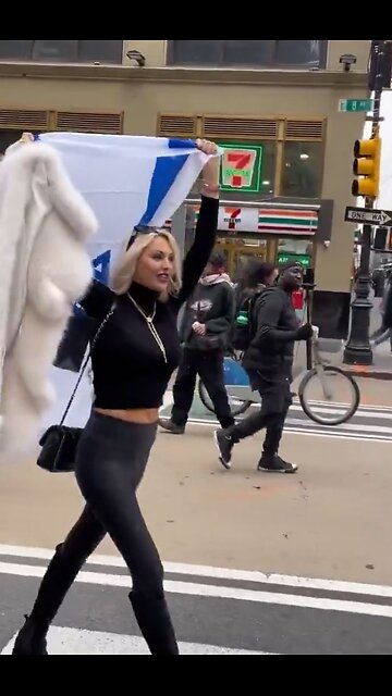 "Free Gaza from Hamas" woman confronts anti Israeli protestor in New York City
