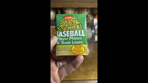 1984 #Fleer #packopening #junkwax #baseballcards #thehobby ⚾️⚾️