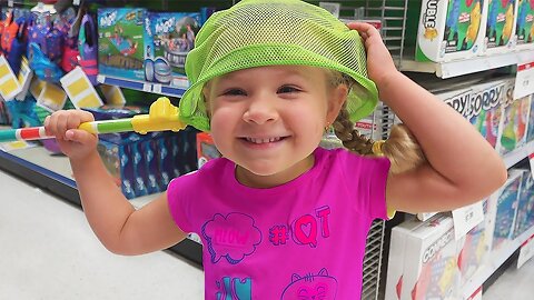 Diana_with_Mommy_doing_shopping_in_a_toy_store_Funny_video_for_kids_and_toddlers
