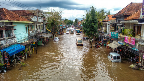 Tourist Island Bali Overwhelmed by Torrential Rains and Deadly Floods