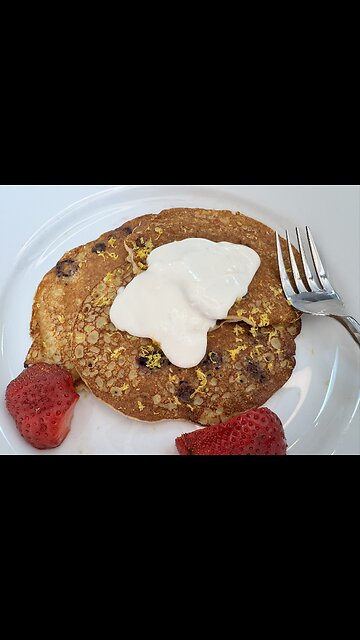 Healthy Blueberry Oat Pancakes for You & Your DOG! Gluten Free & Dairy Free