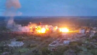Russian TOS-1A Heavy flamethrower strike on Ukrainian position.