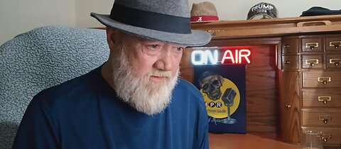 More flights to be cancelled due to goverment shutdown. Nancy Pelosi calls it quits!