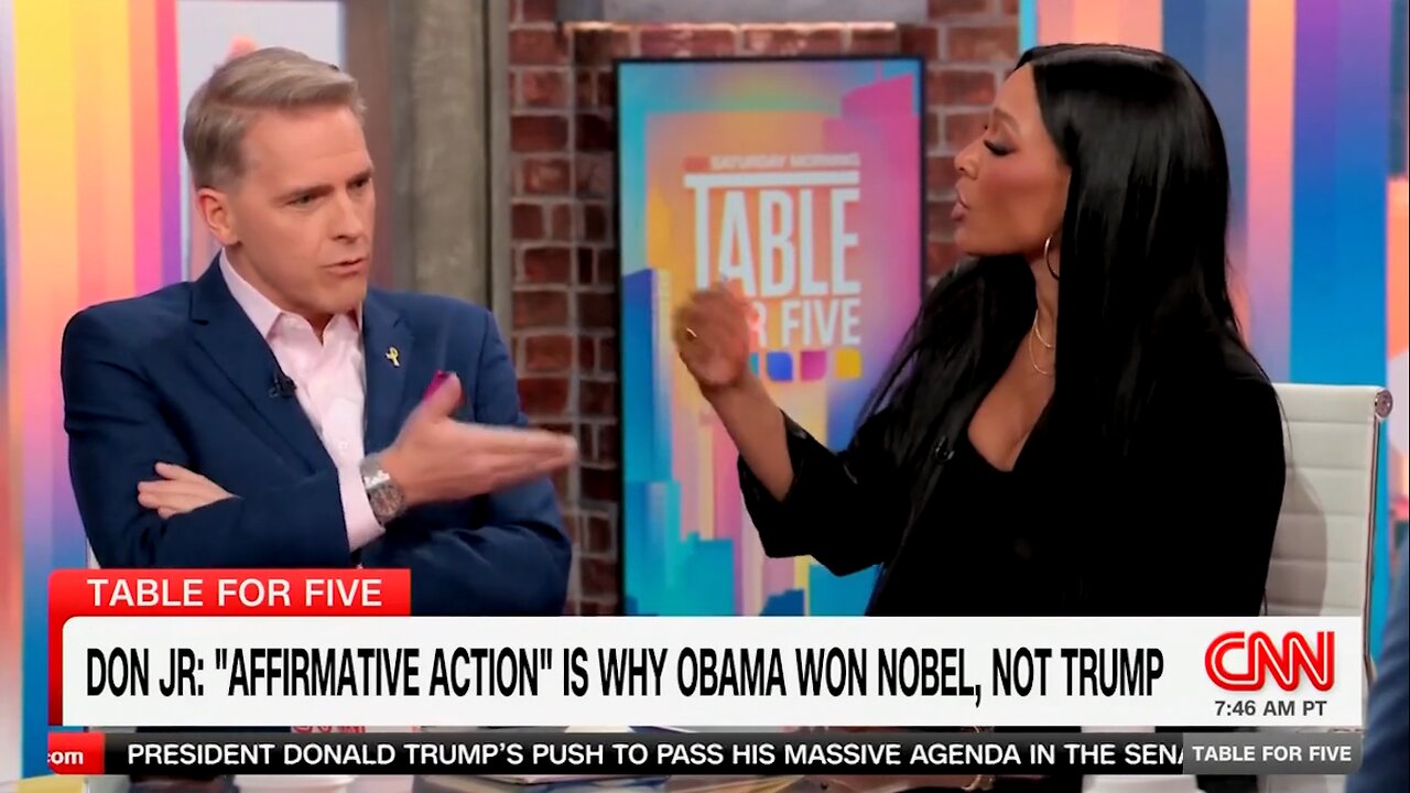 Scott Jennings FACT CHECKS Journalist LIVE ON AIR