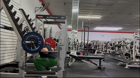 BACK SQUATS 165KG/363LBs for 3 Reps