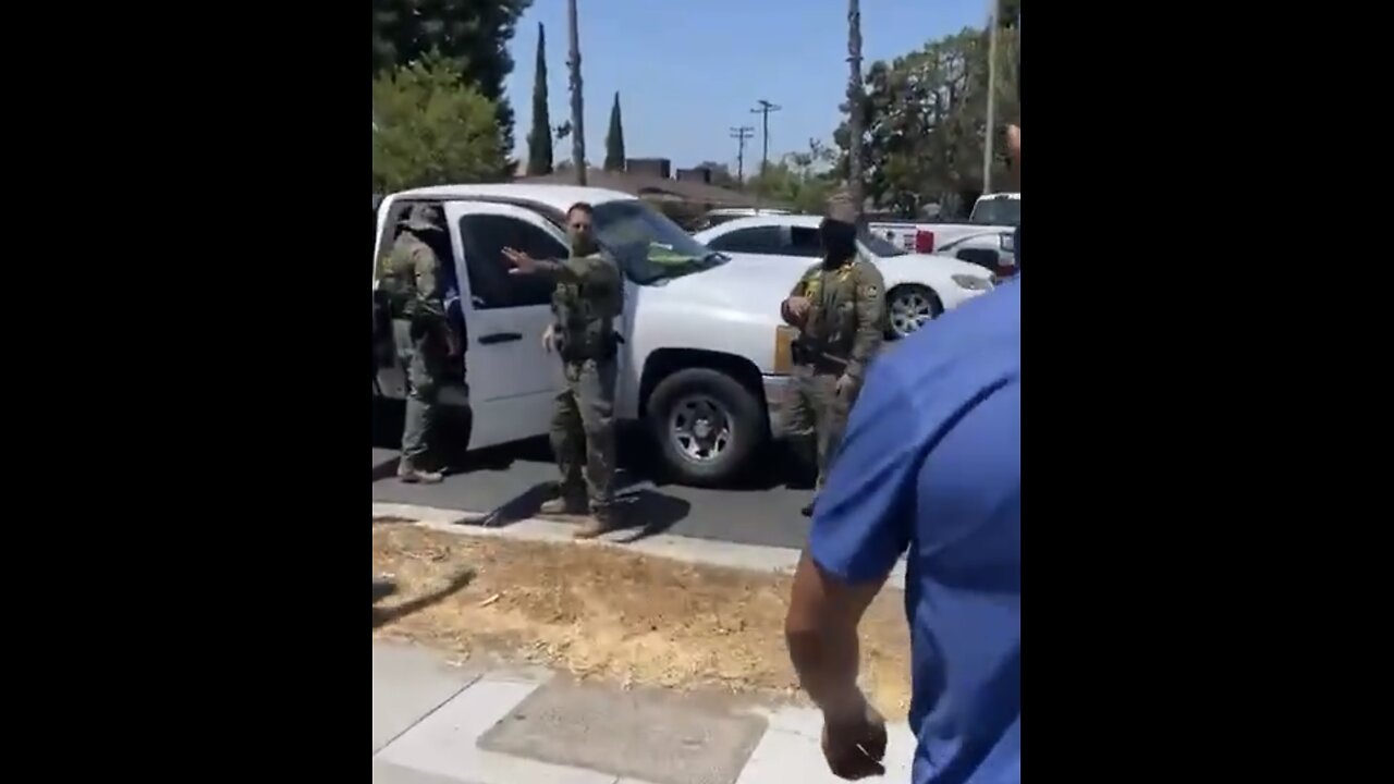 ICE-AGENTS RAID’S CAR WASH IN CALIFORNIA👮‍♂️🚔🏪🚗🚨🚓👲💫