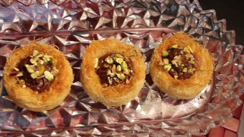 Crunchy Chocolate-Filled Kunafa Nests | Perfect Mini Dessert!