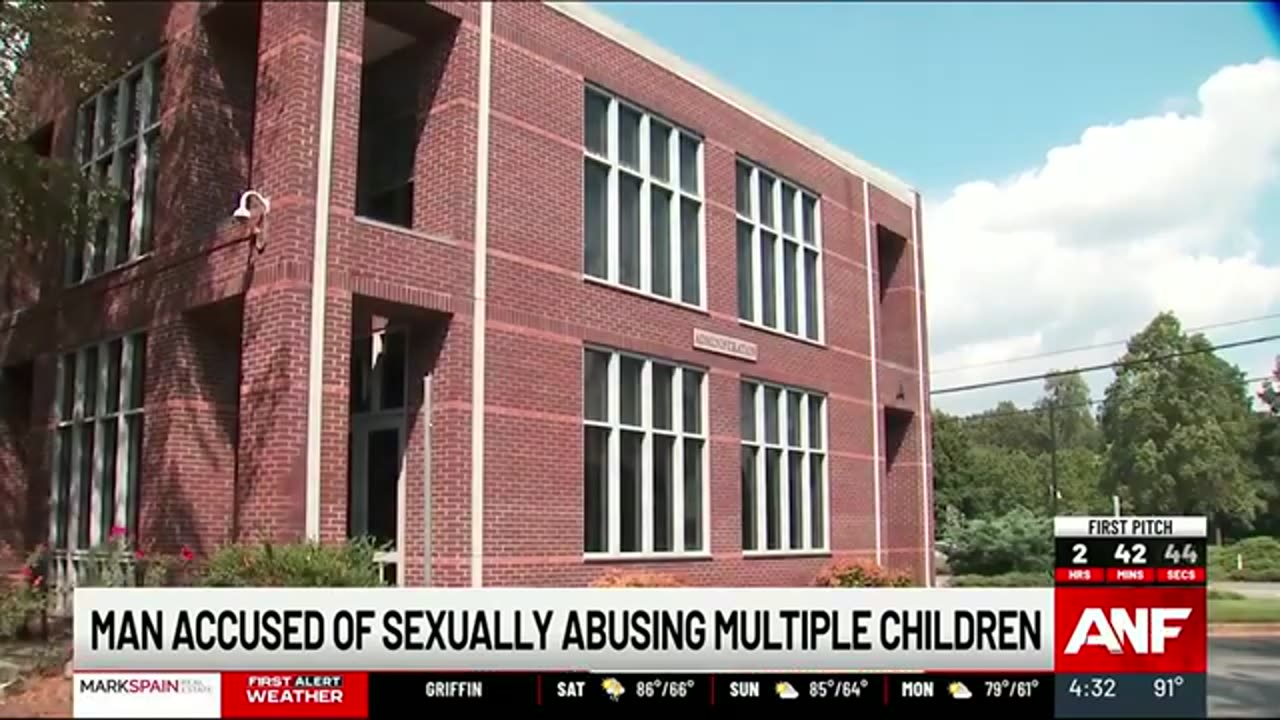 Man accused of sexually abusing at least 5 Roswell teens he met through Snapchat, police say
