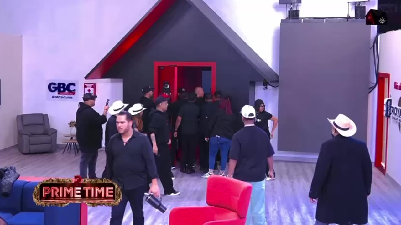 Pleito en La Casa de Alofoke 2