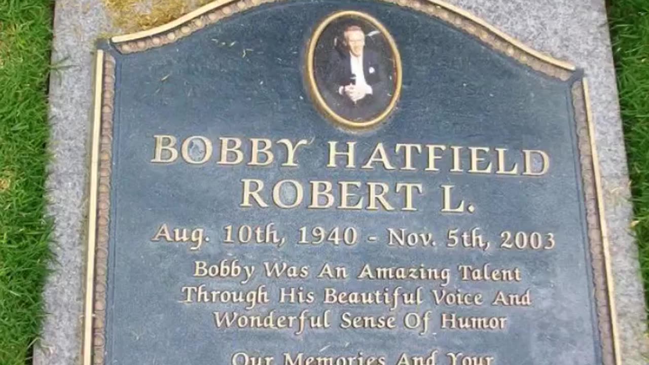 FAMOUS GRAVES - VOL. 473: BOBBY HATFIELD