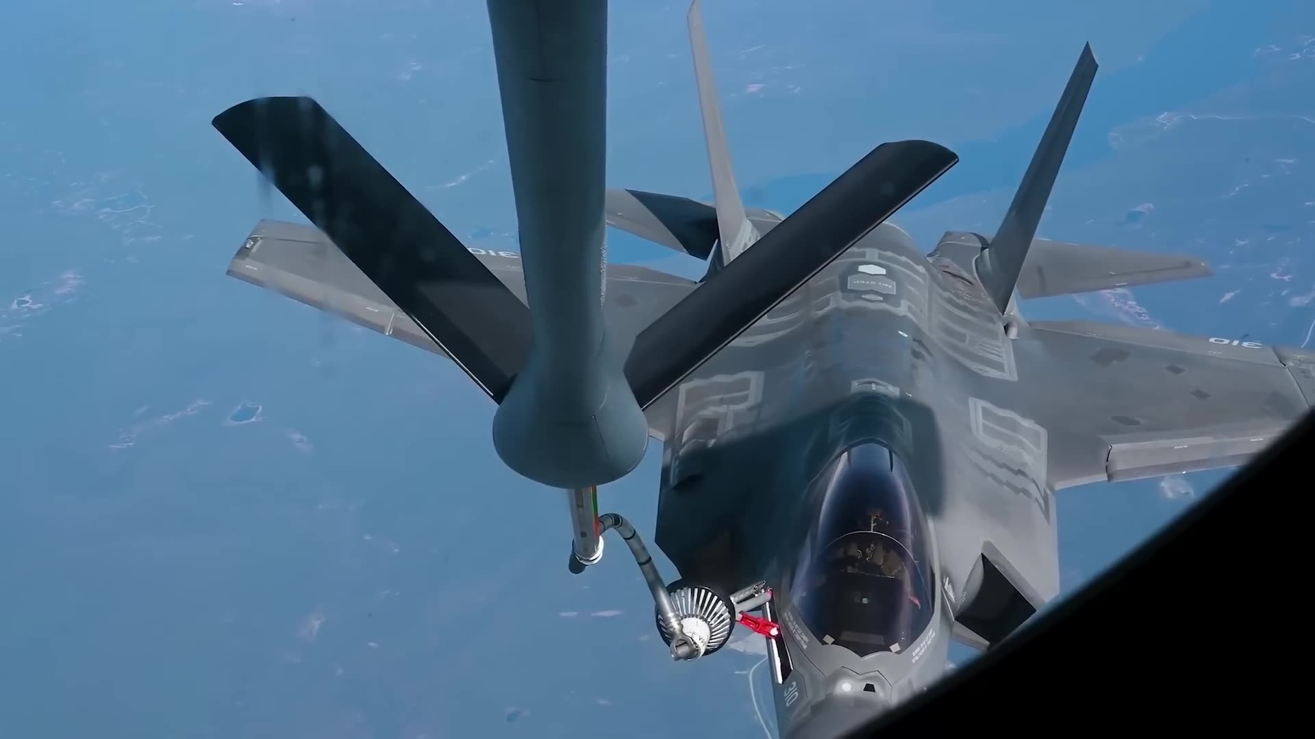Watch: U.S. Navy F-35Cs refueled mid-air over massive Alaska training zone