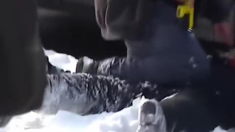 Miren lo que les está pasando a los latinos con ICE!