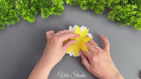 4 Easy Flower Crafts Using Cupcake Liners – DIY Ideas You’ll Love!