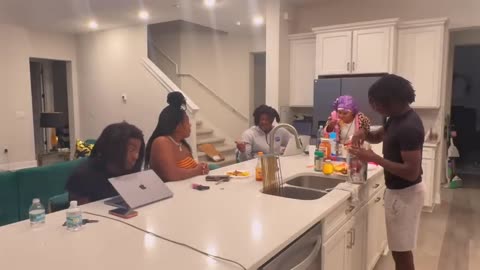 PAPA E CHEATING ON MAMADEE!? 💔