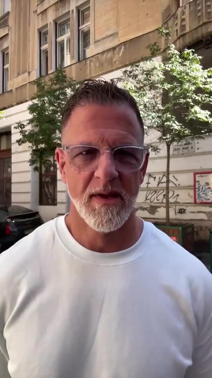 A flawless two-minute overview of why the man-made climate change narrative is fraudulent