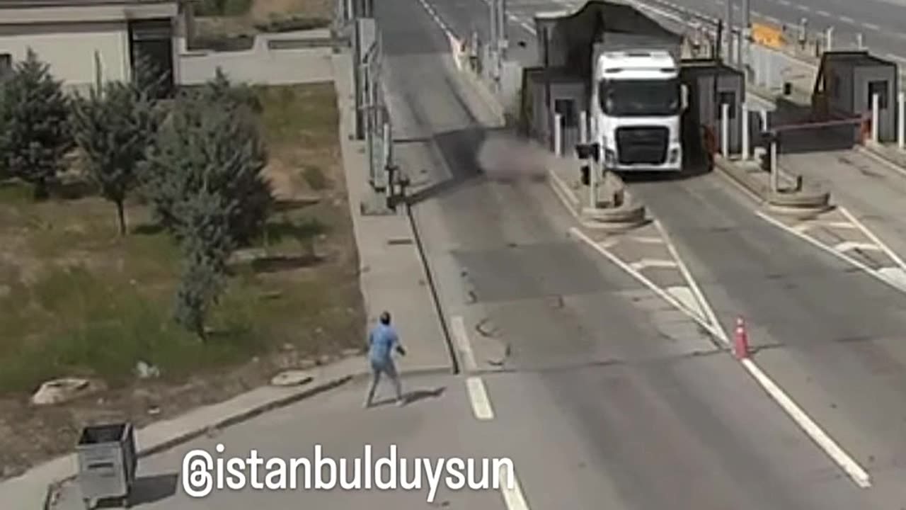 Why You Should NEVER Speed Through Toll Gates! 🚧🚗