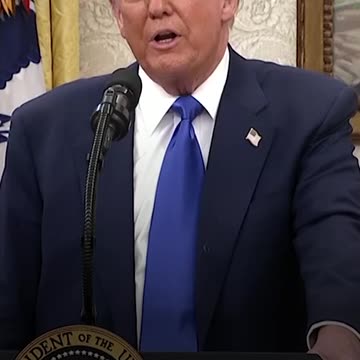 TRUMP "THE POPE' AND THE FAKE NEWS