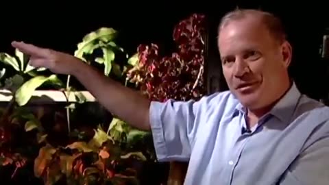 Dr. Kary Mullis Could not find a paper referencing HIV is the probable cause of aids!