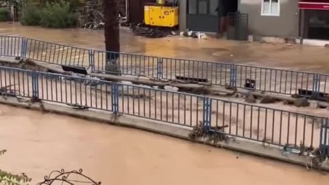PRUDKÉ LIJÁKY V TURECKU 23.10.2025