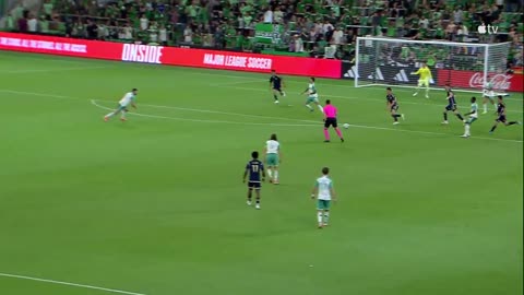 Major League Soccer - Takaoka with another big paw to keep Austin off the board 🐾