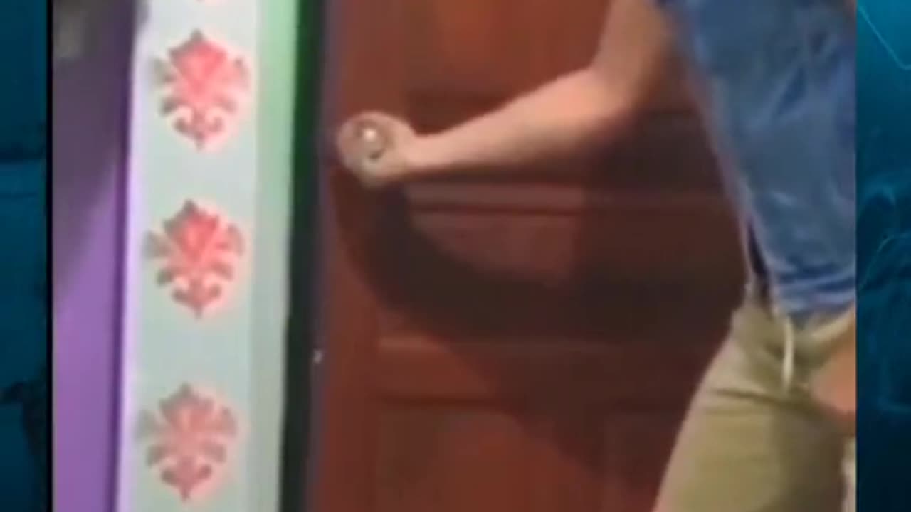 😨👻 OMG! This Ghostly Encounter Will Leave You Speechless | TheHauntingHour