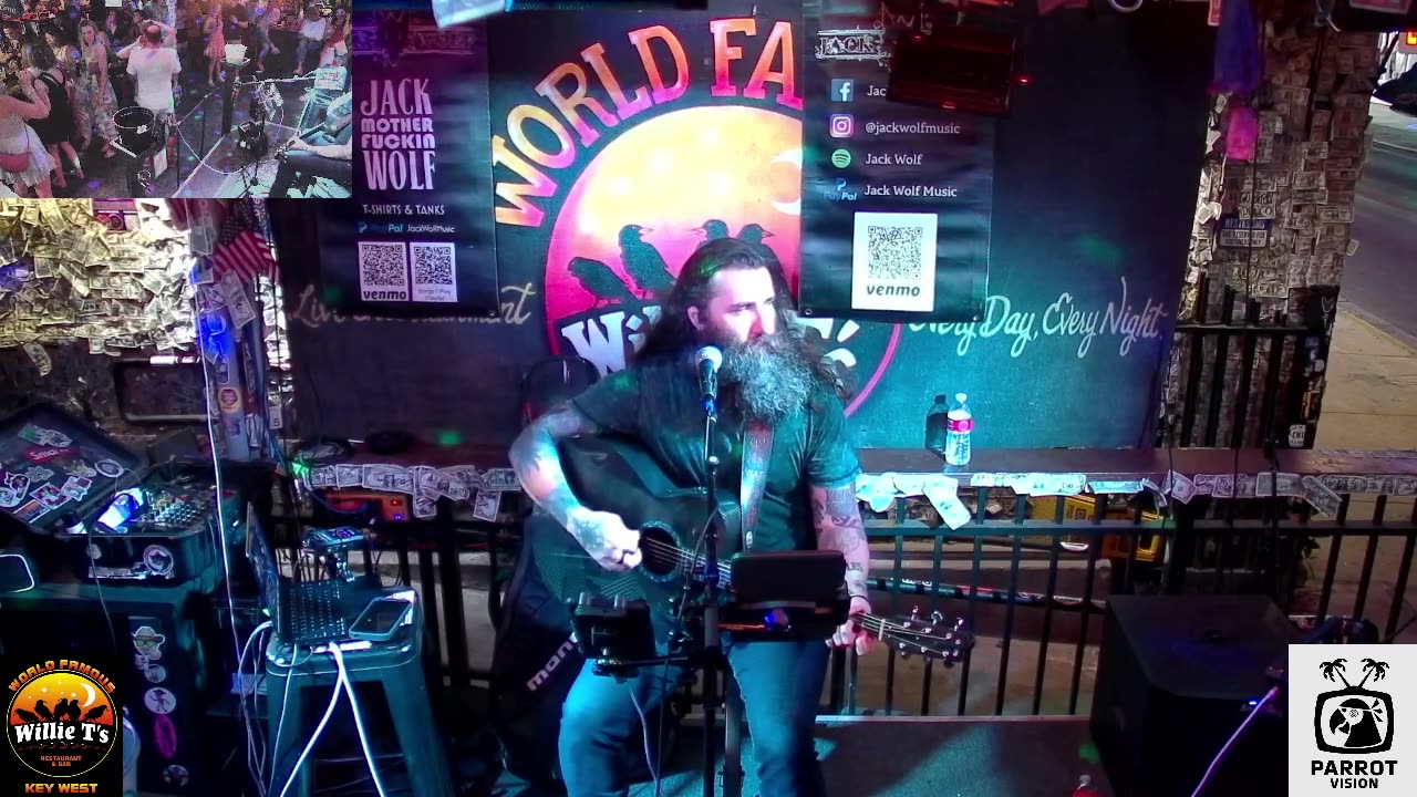 LIVE Music Everyday!