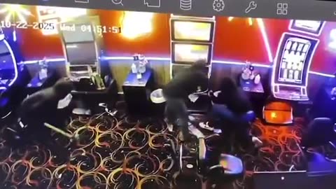 Thieves in Dolton Illinois Smash Open Slot Machines!