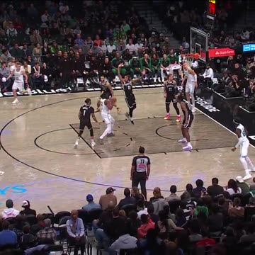 NBA - Jaylen Brown shows off the handles and drops off the slick dime to Queta 🔥