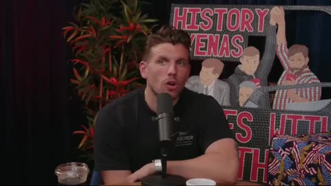 Black Holes: Universe Portals? - History Hyenas with Yanni Chrissie