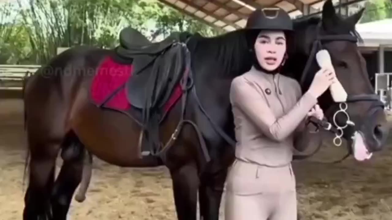 She better be careful 😂😂😂