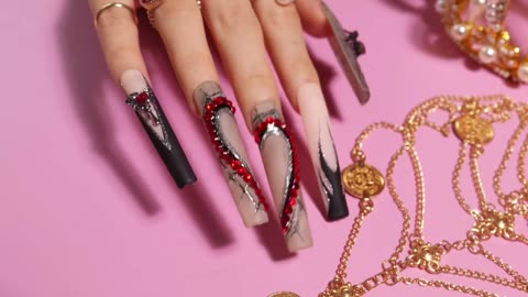 Press on Nails Midnight Spiderweb