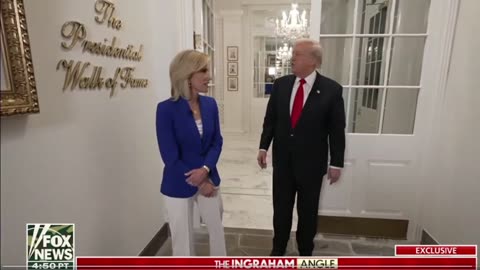 Tổng thống Trump vừa tuyên bố con trai ông, Barron Trump, và tất cả các con của ông "có thể"...