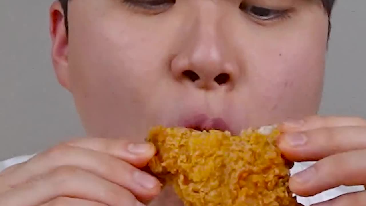 Fried chicken & cheese stick & burger 🐔🔥🍔