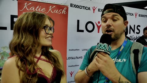 Katie Kush Interview at Chicago EXXXOTICA 2025