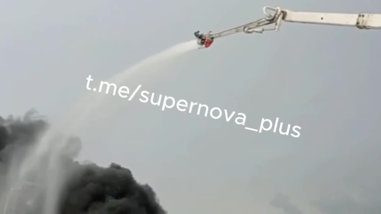 🔥 Lukoil is burning. A bitumen production unit with a total capacity