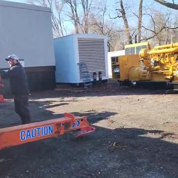 GETTING UNLOADED #ourtruckinglife #reallifetruckers #truckdrivers #atruckerslife #truckdriver