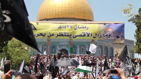 ان اعيش يوما في ظلها