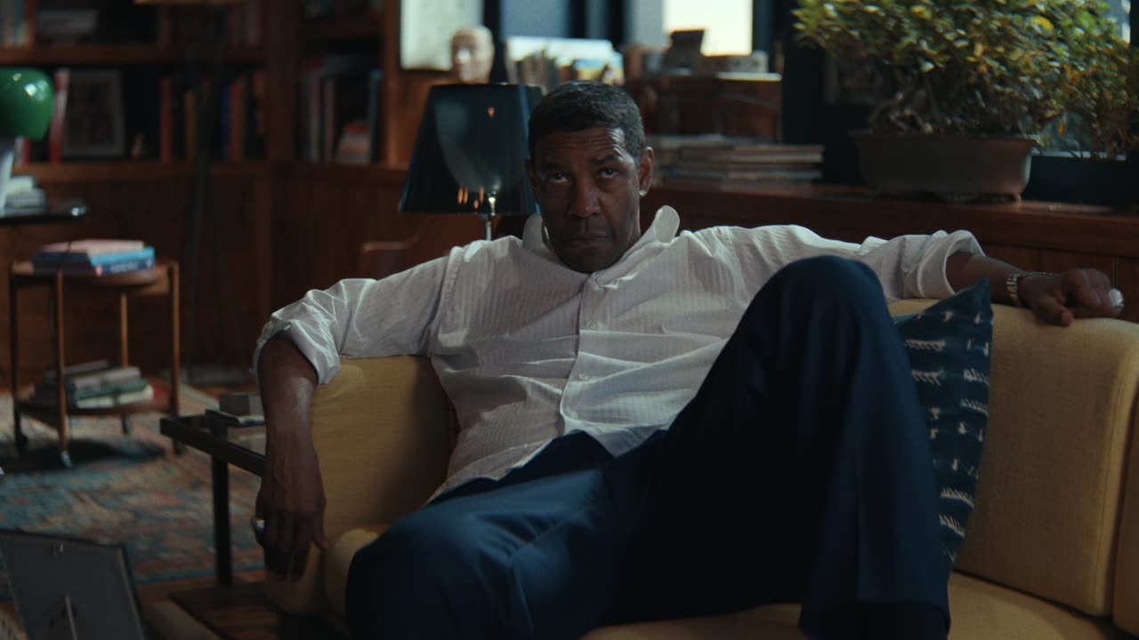 Denzel Washington Watches👀Don🍋Lemon🍋😜🤪🤣