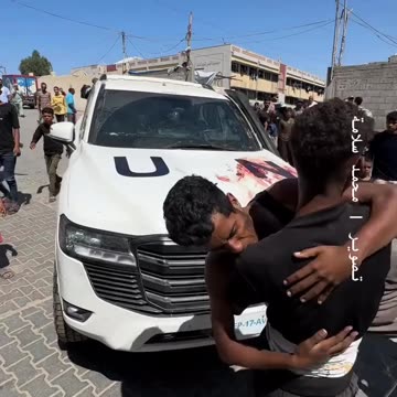 Arrival of several injuries at Nasser Medical Complex