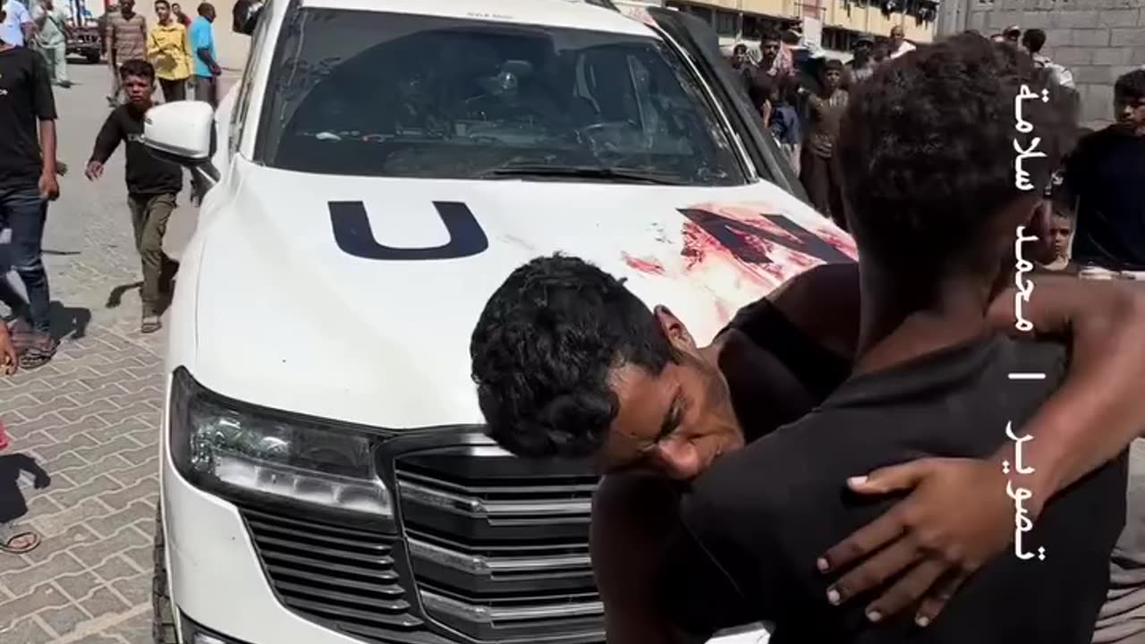 Arrival of several injuries at Nasser Medical Complex