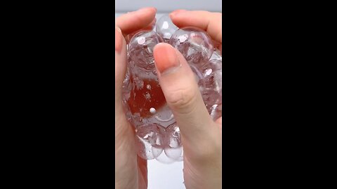 SQUISHY BALL SATISFYING ASMR