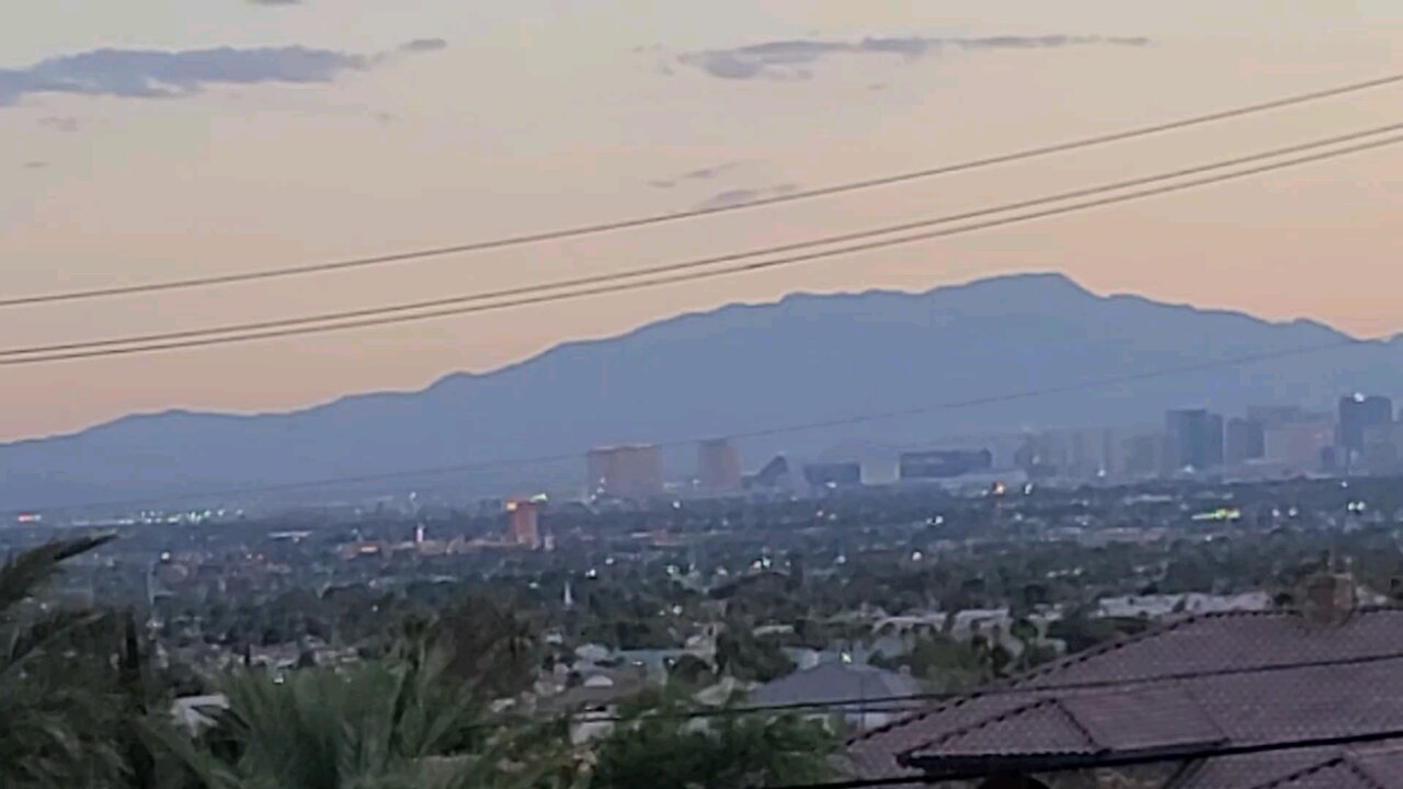 Did you SEE tonight's Las Vegas sunset? Check THIS out! 07.03.2025 #follow #lasvegas #travel #gaming