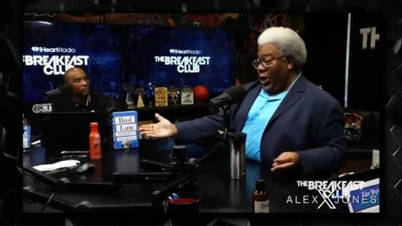 Commie Columnist Elie Mystal Calls US Constitution A ‘Piece Of Crap’, Promotes South Africa