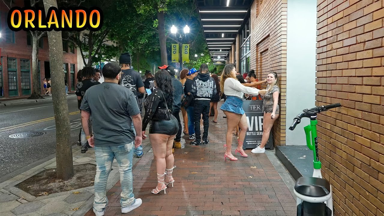EXPERIENCE the BEST of Orlando at NIGHT