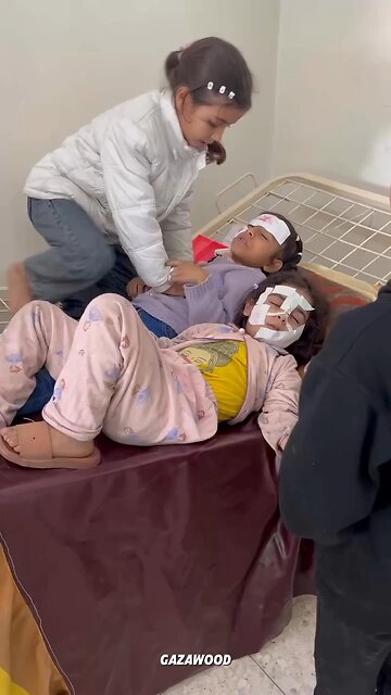 Pallywood's young actresses in training. That's some good education right there!