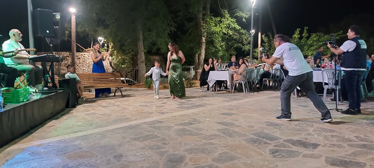 Βάφτιση Ραφαήλ Βαγγέλη και Ζαμπίας Κομπογιάννη.